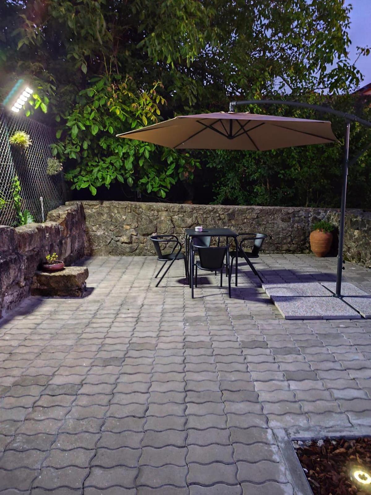 Porto Garden Yard Apartment Kültér fotó